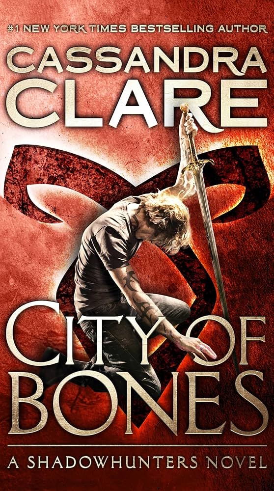 Amazon.com: City of Bones (The Mortal Instruments
